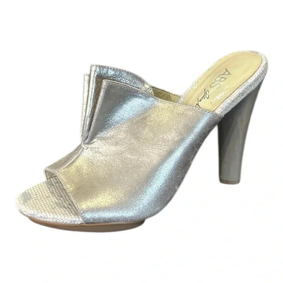 ABS by Allen Schwartz Women's Metallic Ruffle Open Toe Sandal Heel Size 6.5 - Picture 10 of 10